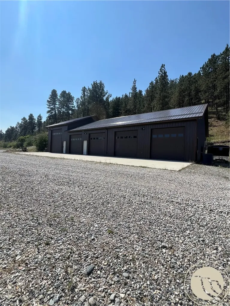 49 Gateway Drive Columbus MT 59019