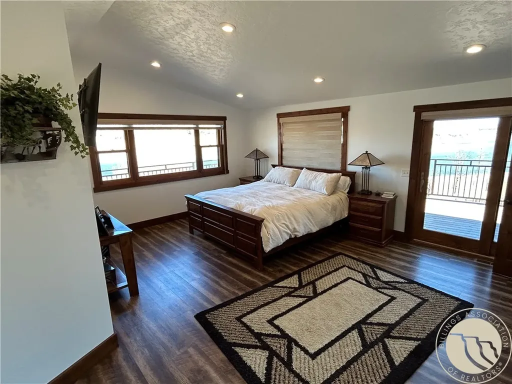 49 Gateway Drive Columbus MT 59019