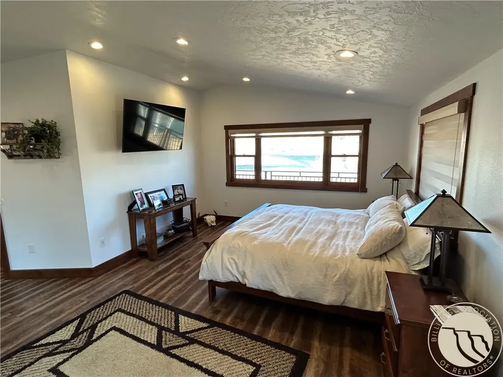 49 Gateway Drive Columbus MT 59019