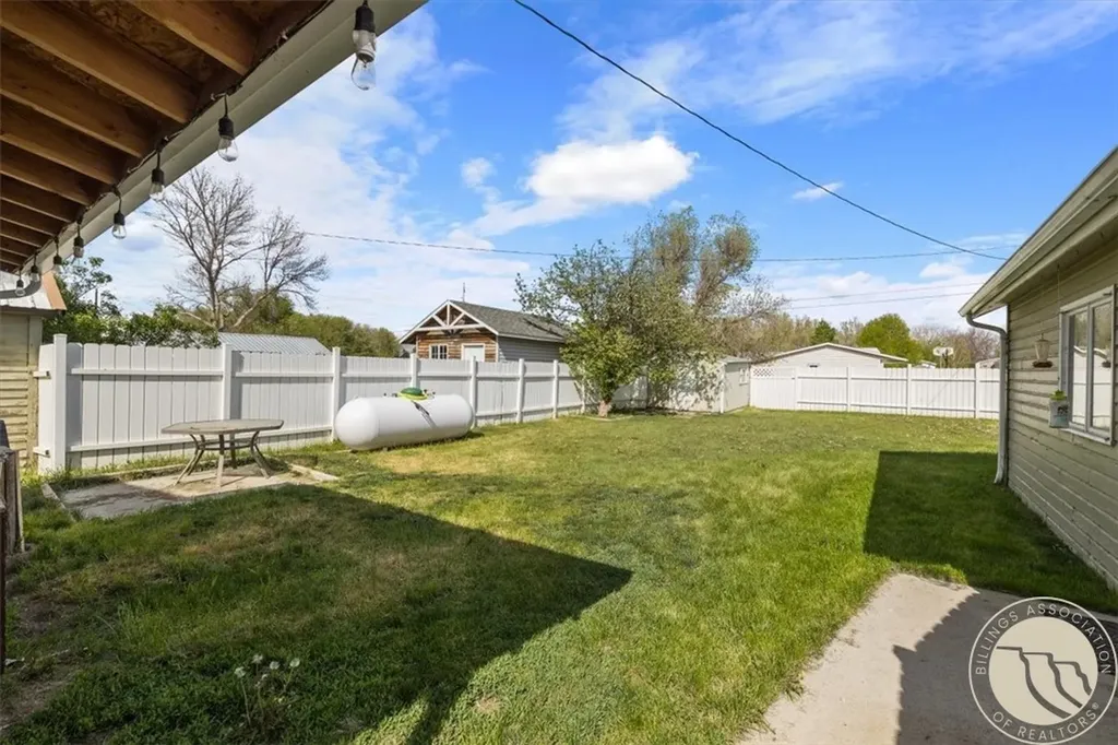 2453 2nd Street Worden MT 59088