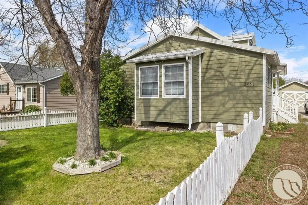 2453 2nd Street Worden MT 59088