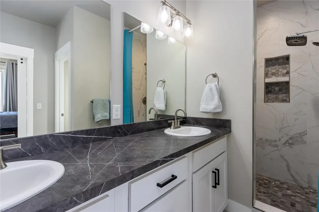 4960 Whisper Way Billings MT 59106