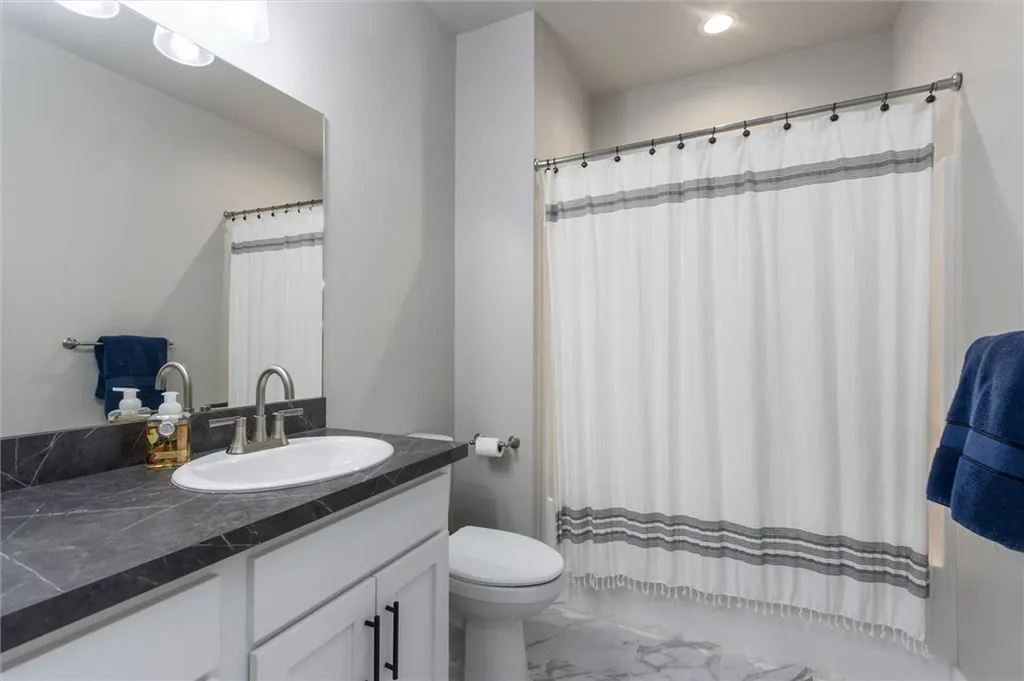 4960 Whisper Way Billings MT 59106