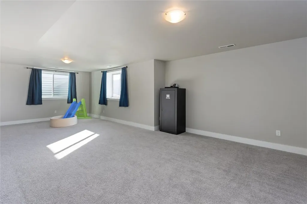 4960 Whisper Way Billings MT 59106