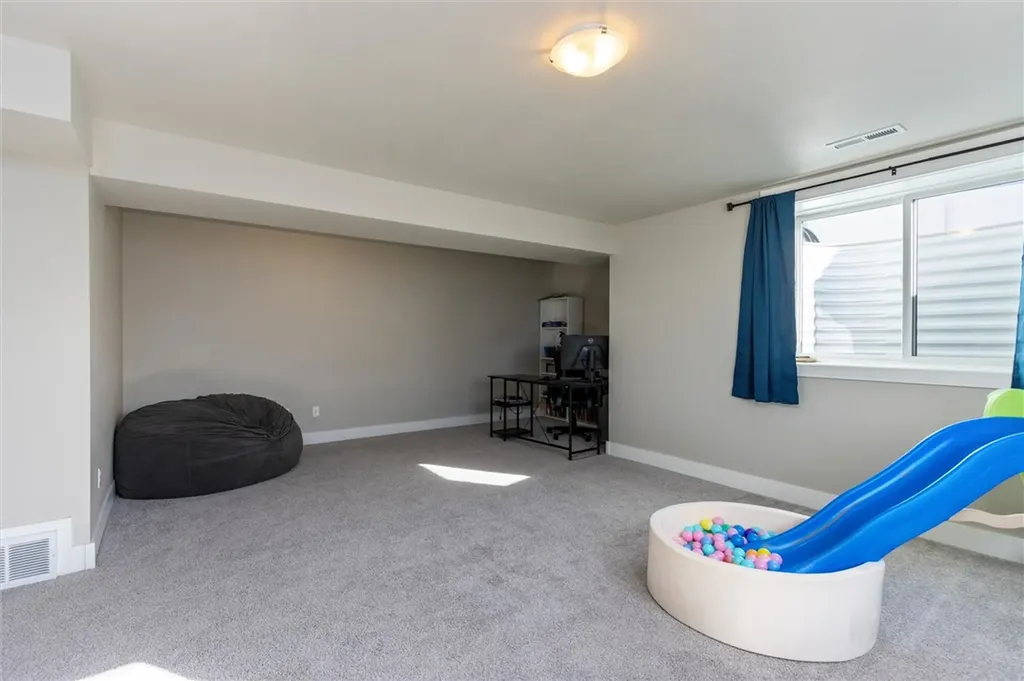 4960 Whisper Way Billings MT 59106