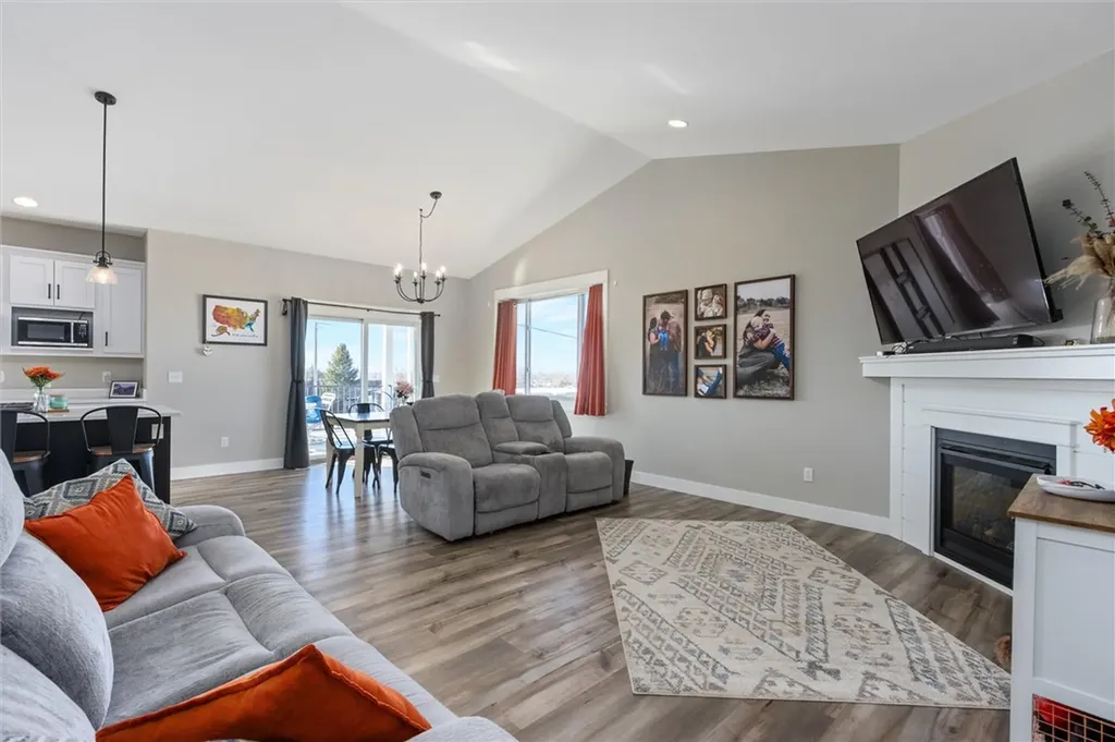 4960 Whisper Way Billings MT 59106