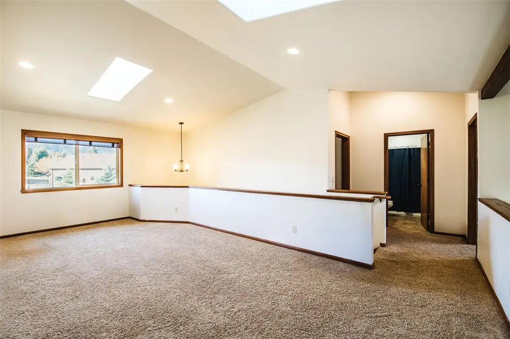 16 Pine Drive Red Lodge MT 59068
