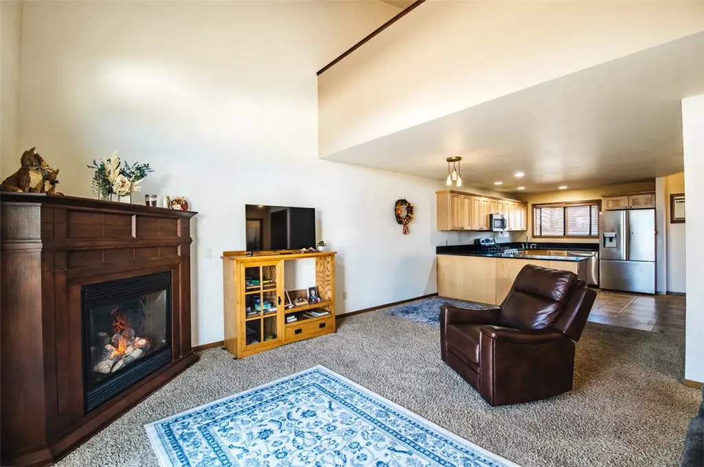 16 Pine Drive Red Lodge MT 59068