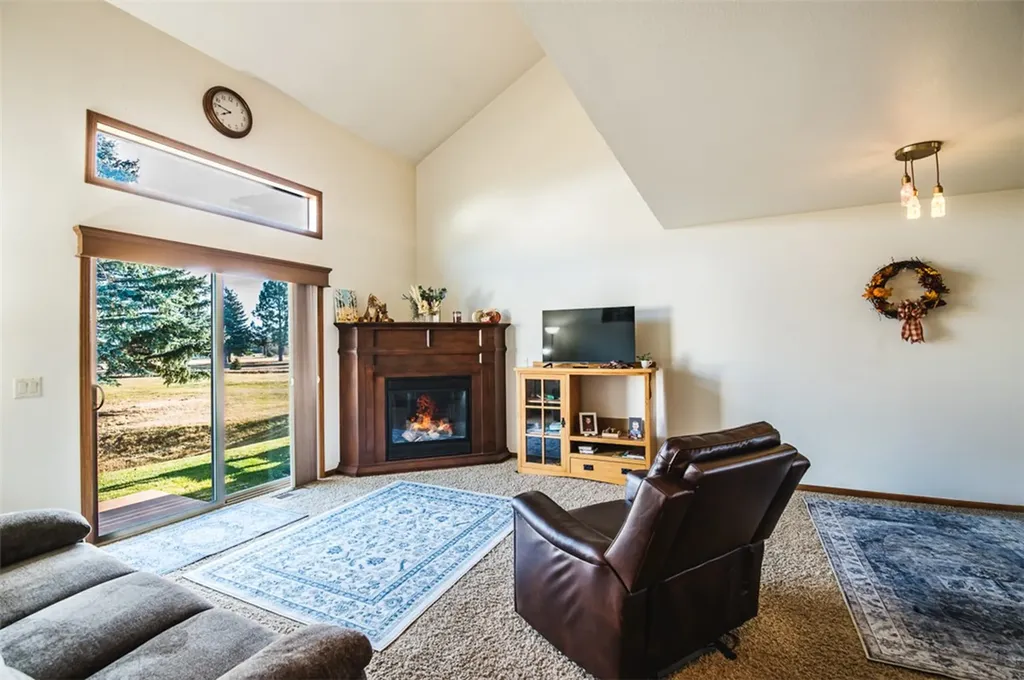 16 Pine Drive Red Lodge MT 59068