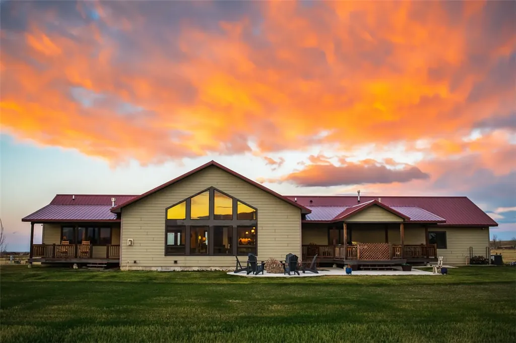 43 Horseshoe Trail Roberts MT 59070