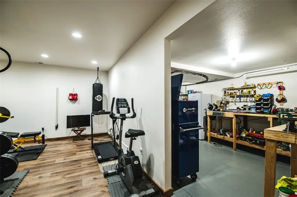 43 Horseshoe Trail Roberts MT 59070