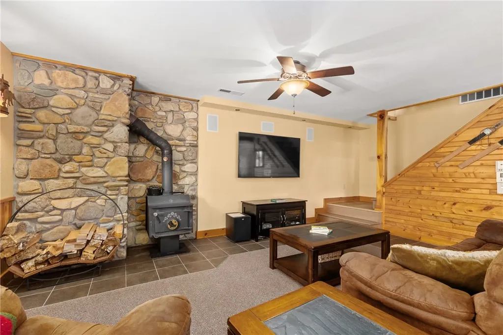 26 Beaver Trail Loop Red Lodge MT 59068