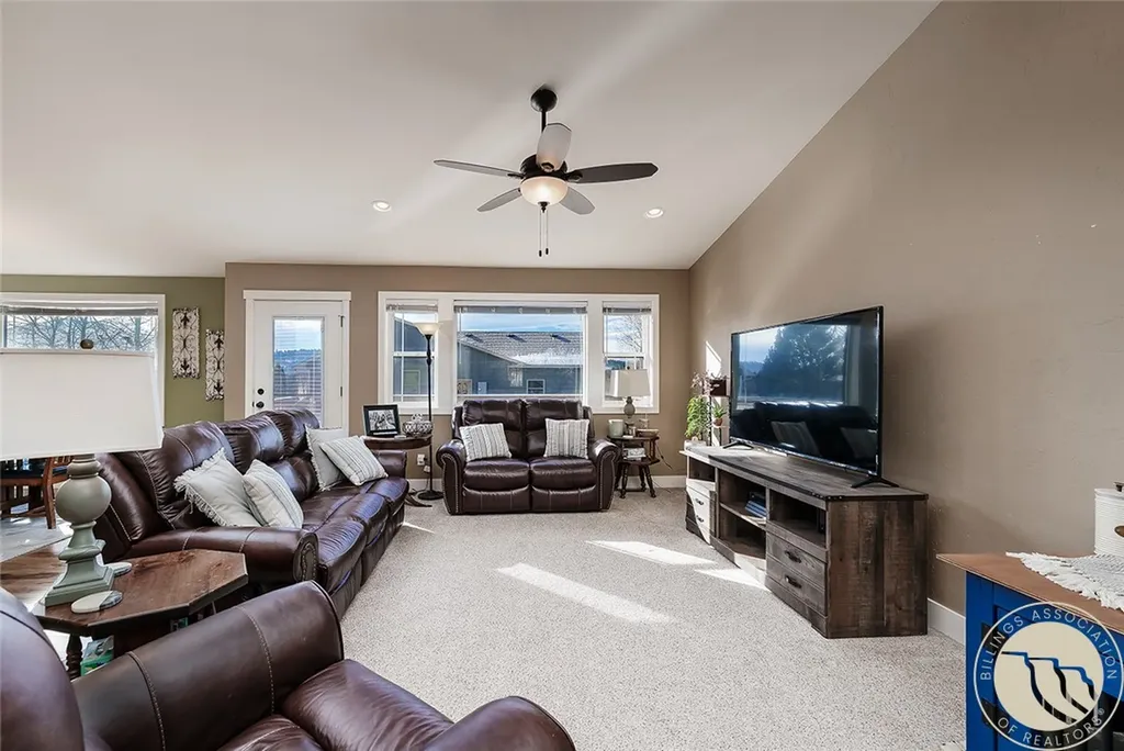 157 Melody Lane Columbus MT 59019