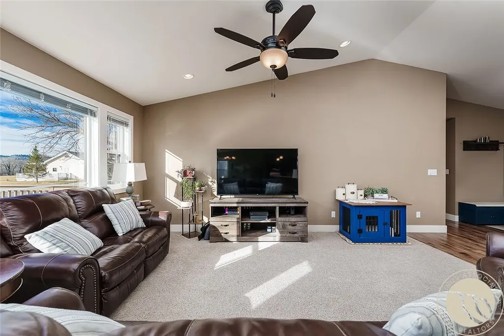 157 Melody Lane Columbus MT 59019