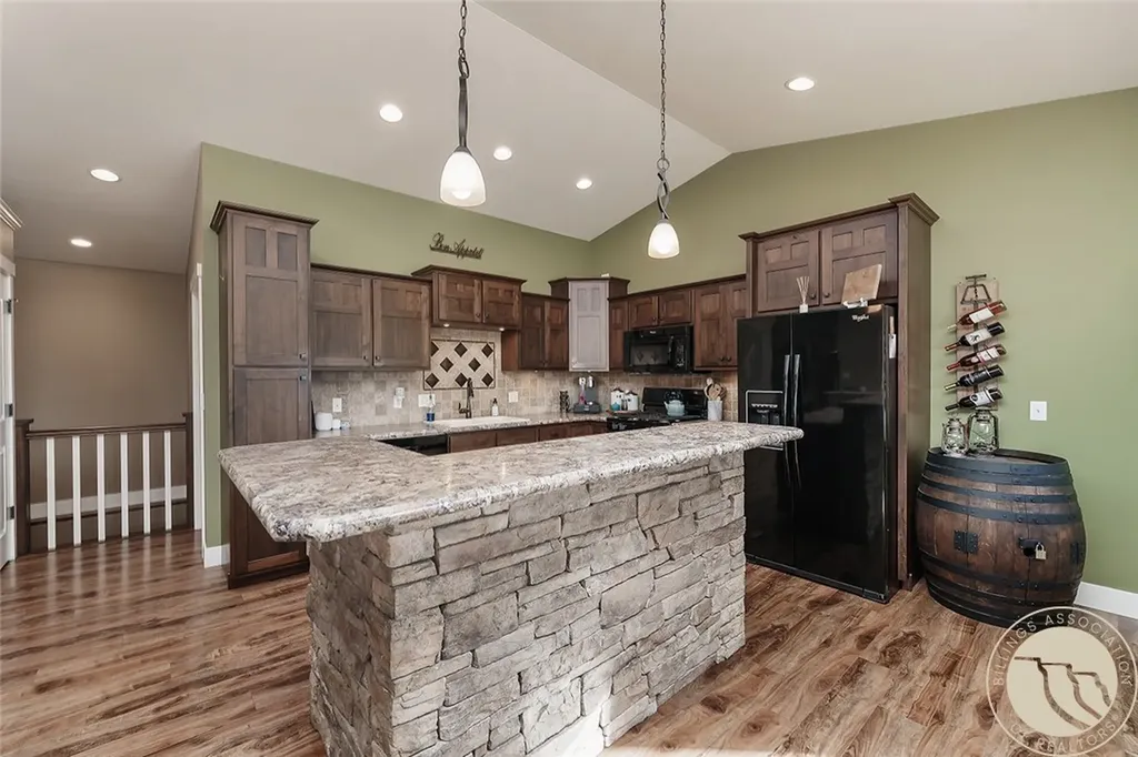 157 Melody Lane Columbus MT 59019