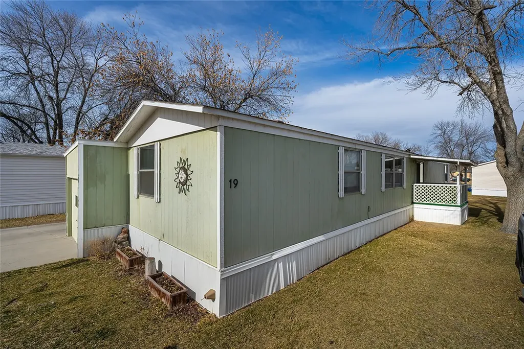 19 Woodgrain Drive Billings MT 59102
