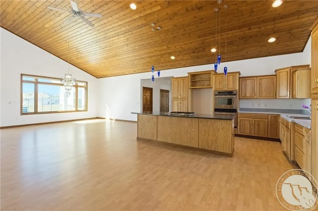325 Three Wolf Road Huntley MT 59037