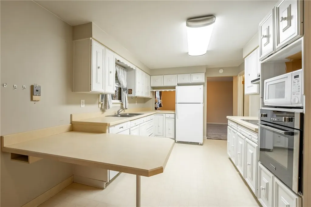 1914 Patricia Lane Billings MT 59102