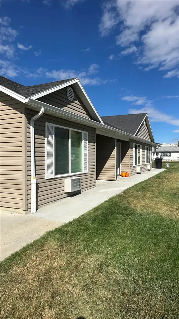 310 (and 814 W 4) 8th Avenue Laurel MT 59044