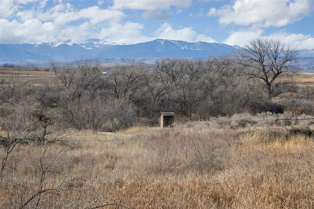 189 Schwend Road Bridger MT 59014