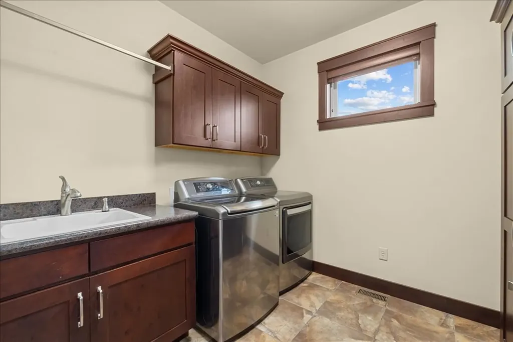301 Feldspar Way Billings MT 59106
