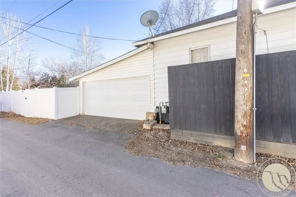 911 2nd Street W Billings MT 59101