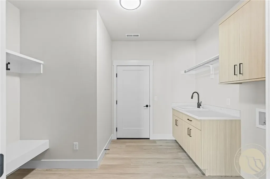 2184 Greenbriar Road Billings MT 59105