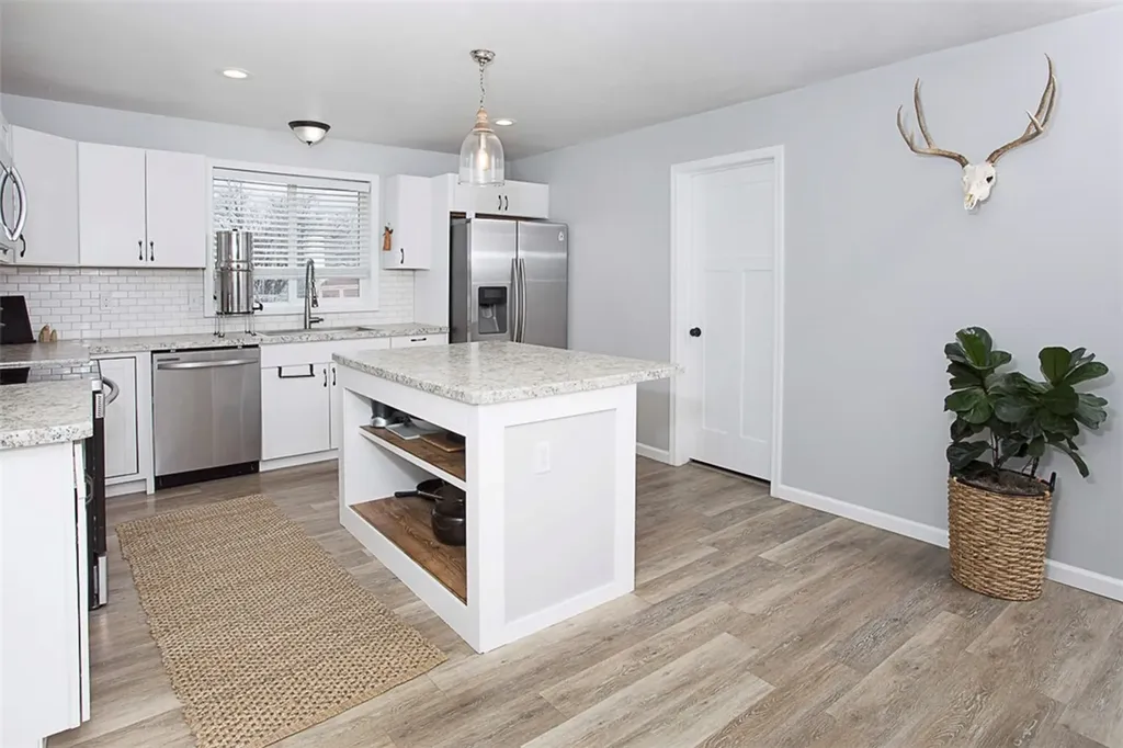 512 W Front Avenue Joliet MT 59041
