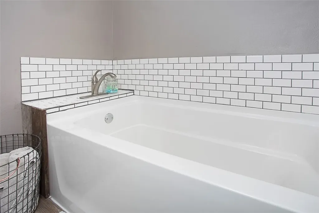 512 W Front Avenue Joliet MT 59041