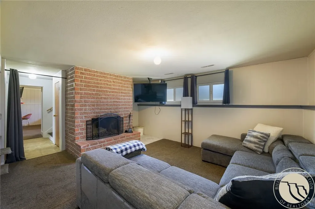 1913 Columbine Drive Billings MT 59105