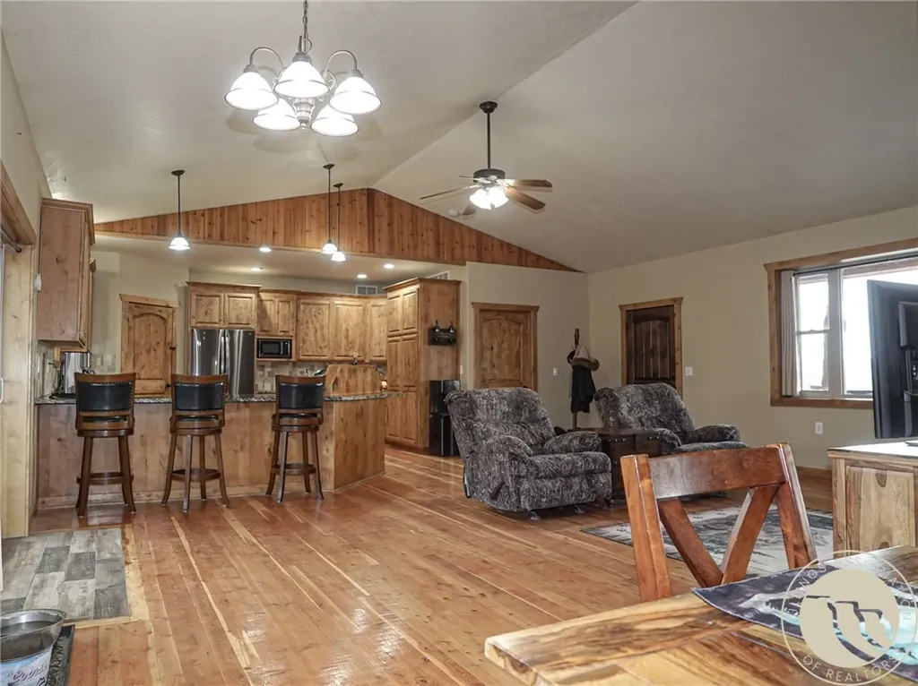 540 Joliet Fromberg Road Fromberg MT 59029