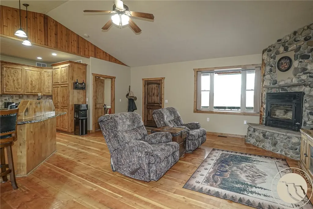 540 Joliet Fromberg Road Fromberg MT 59029