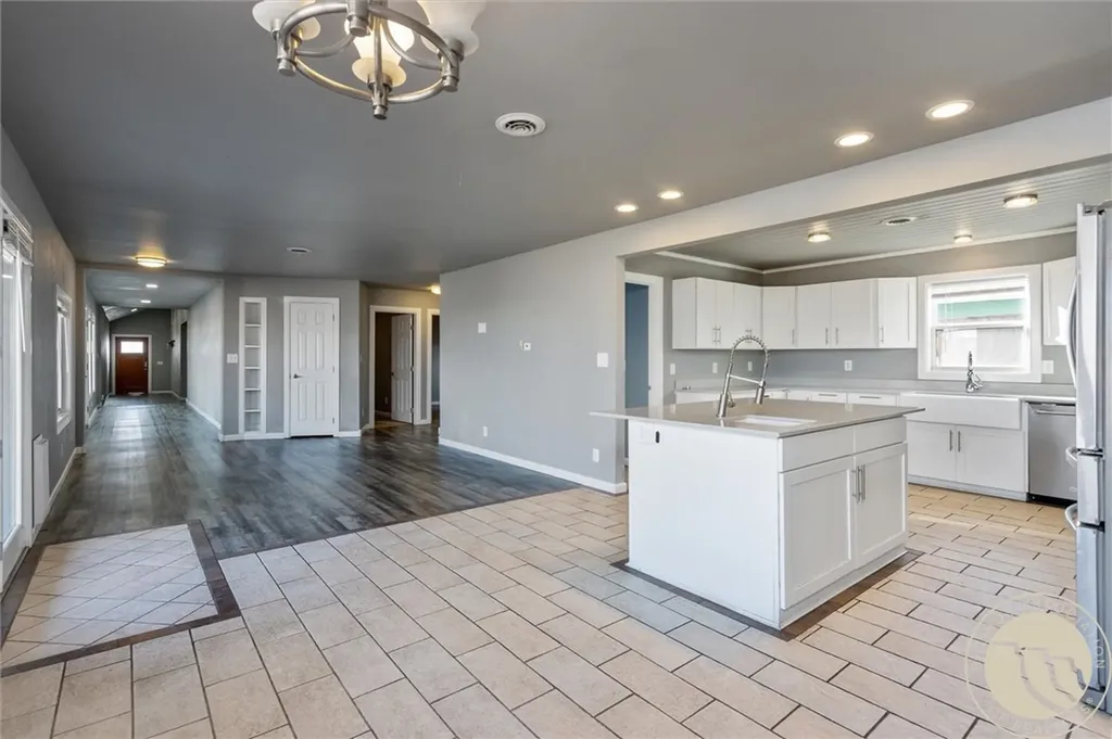 423 Kuhlman Drive Billings MT 59105