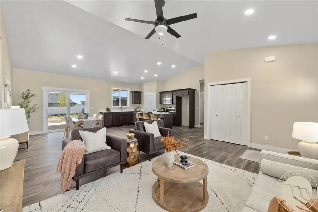 2529 Whisper Wind Way Billings MT 59106