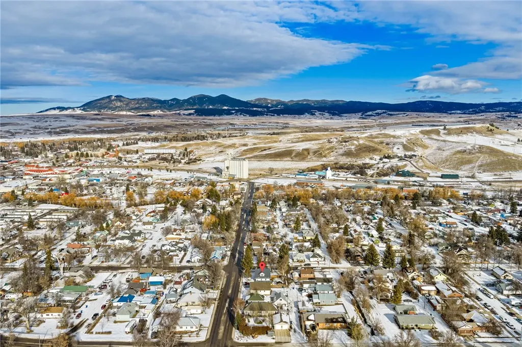 802 5th Avenue S Lewistown MT 59457