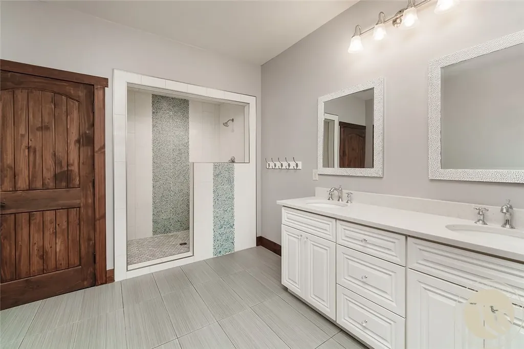 2460 Clarks Point Drive Laurel MT 59044