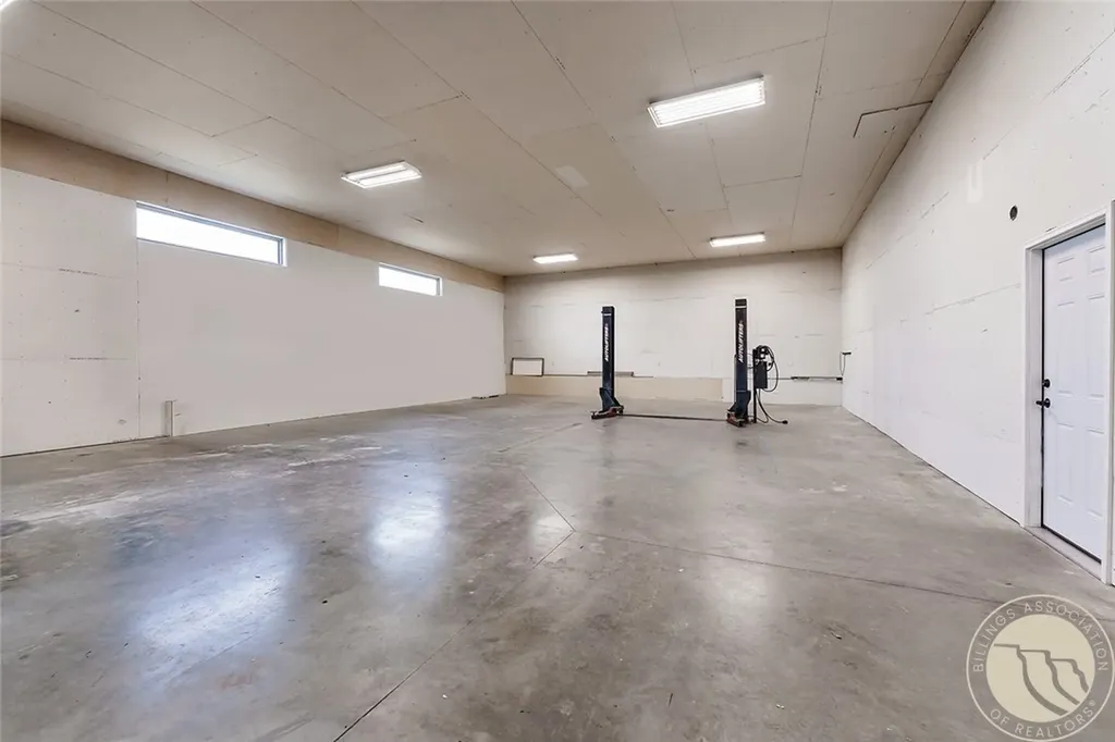 2460 Clarks Point Drive Laurel MT 59044