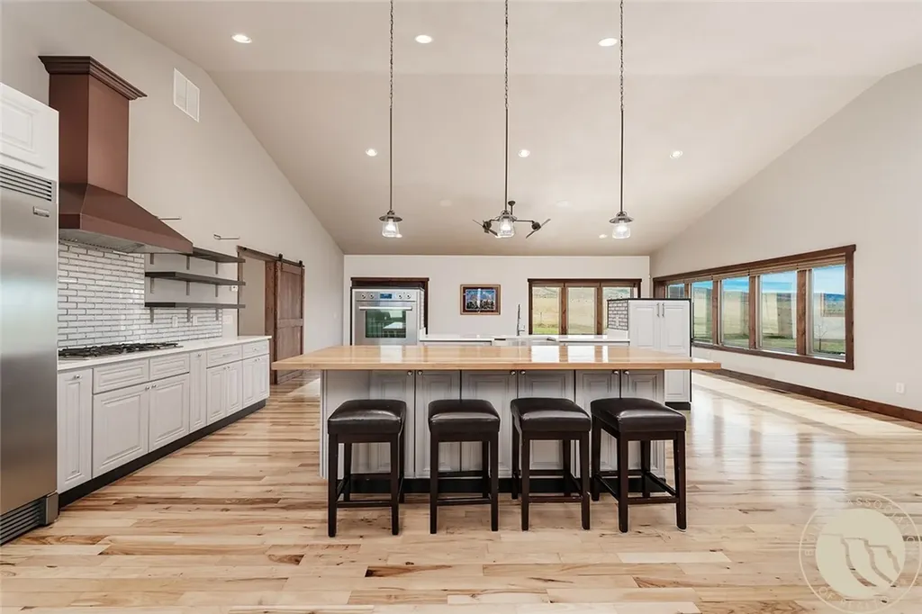 2460 Clarks Point Drive Laurel MT 59044