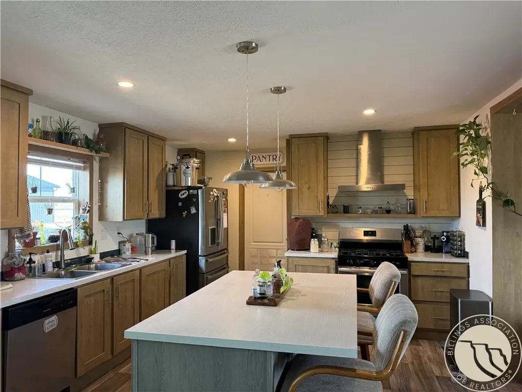 1100 2nd Avenue Big Timber MT 59011