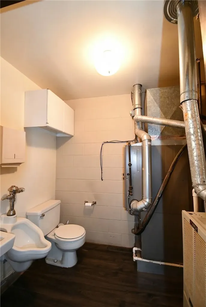 822 N Sargent Glendive MT 59330