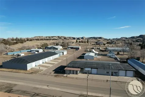 822 N Sargent Glendive MT 59330