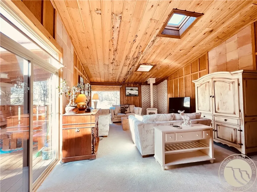 23 Willow Drive Red Lodge MT 59068