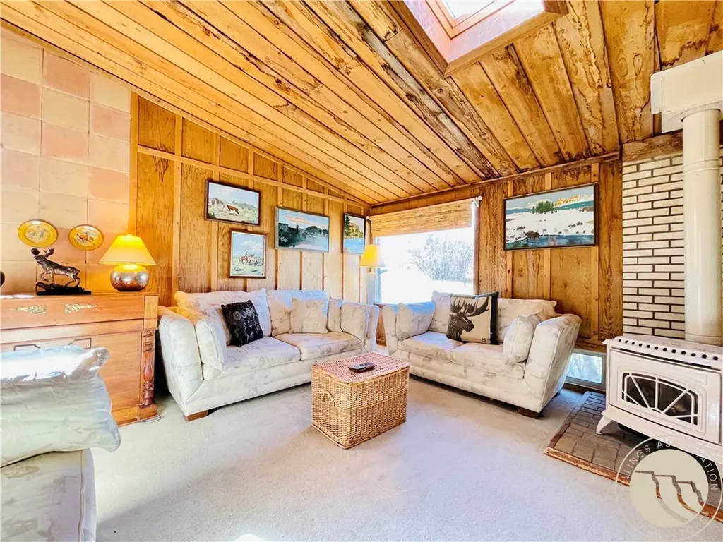 23 Willow Drive Red Lodge MT 59068