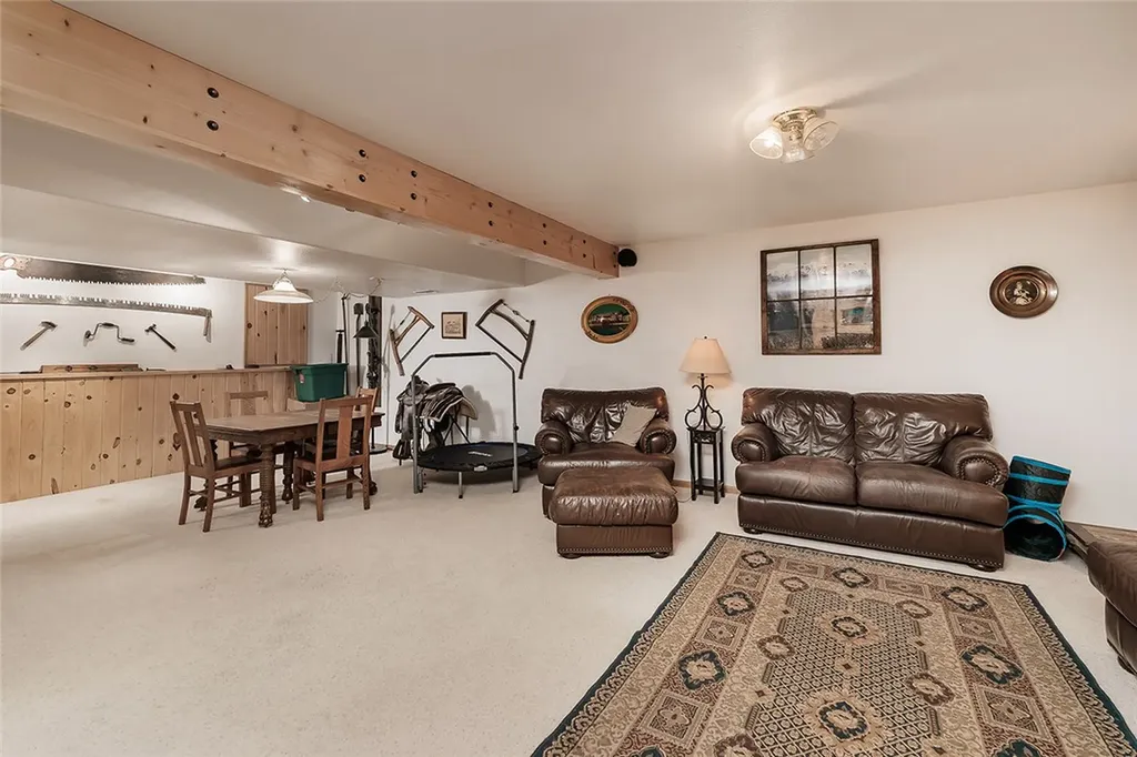 3203 Chief Looking Glass Trail Road Laurel MT 59044