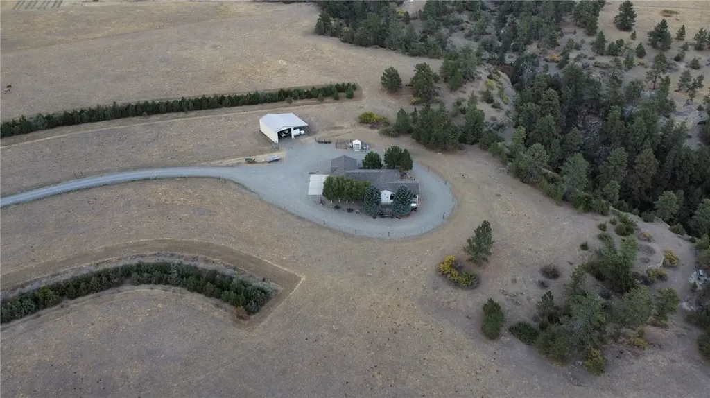 3203 Chief Looking Glass Trail Road Laurel MT 59044