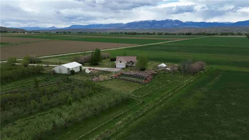 157 Hergenrider Road Bridger MT 59014