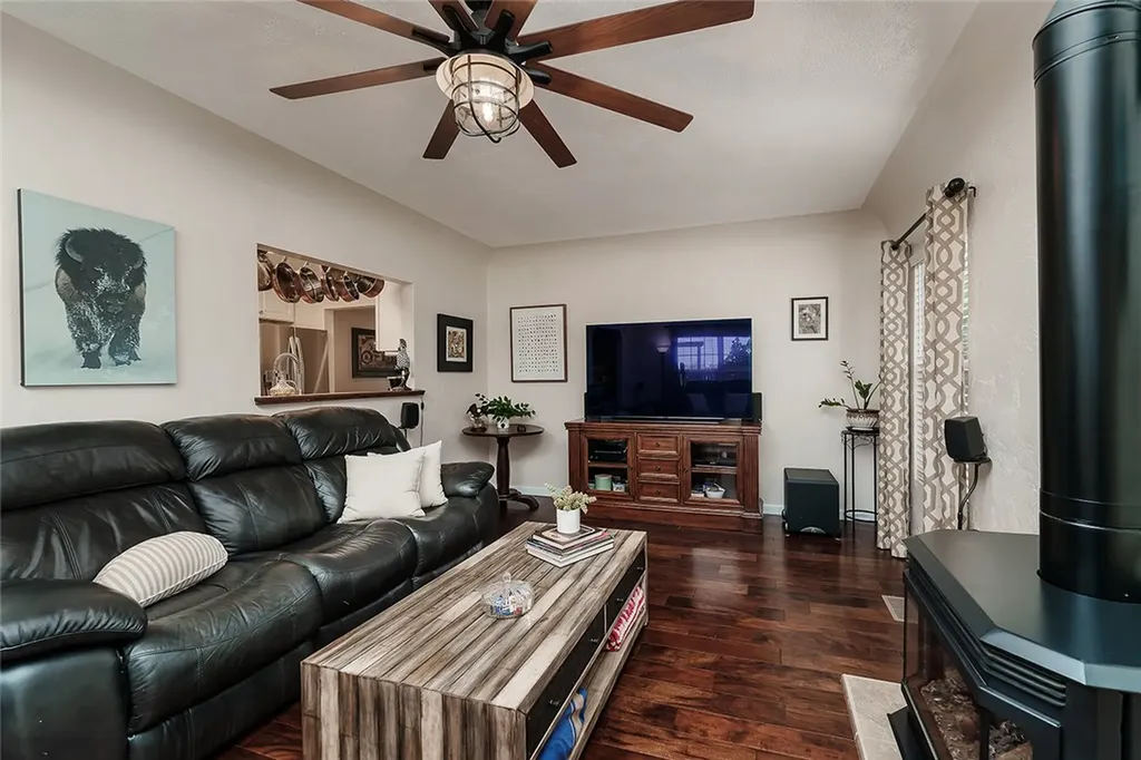 108 3rd Avenue Custer MT 59024