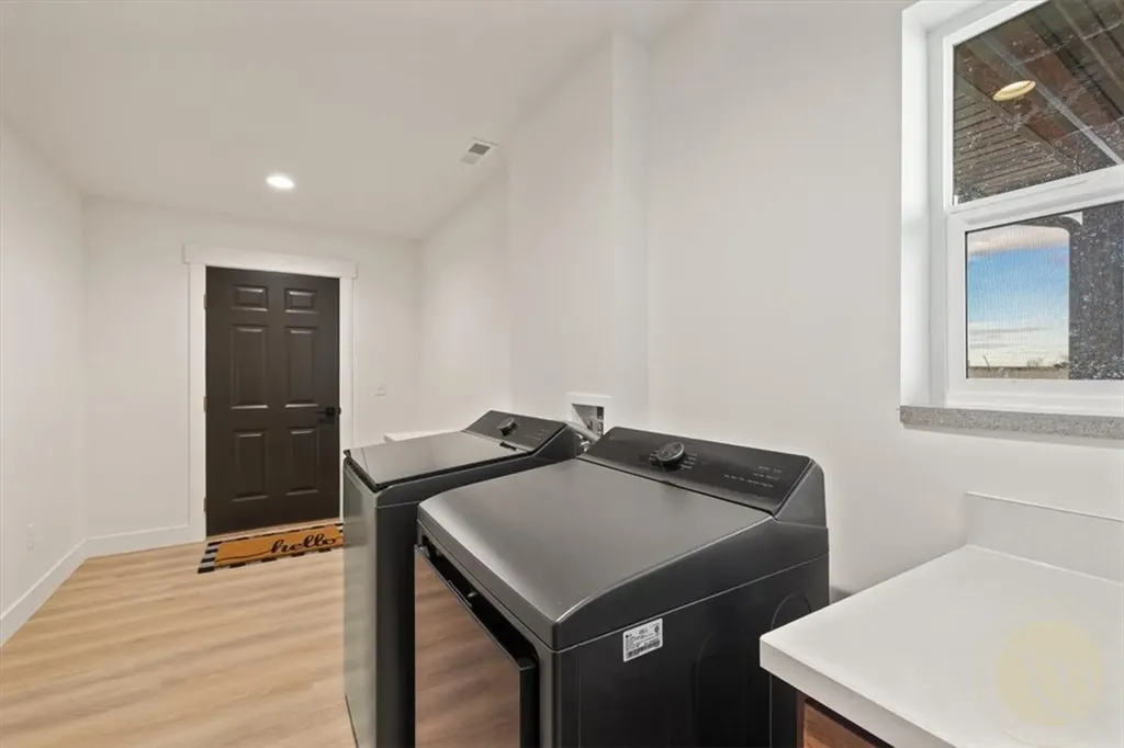 3514 High Noon Drive Shepherd MT 59079
