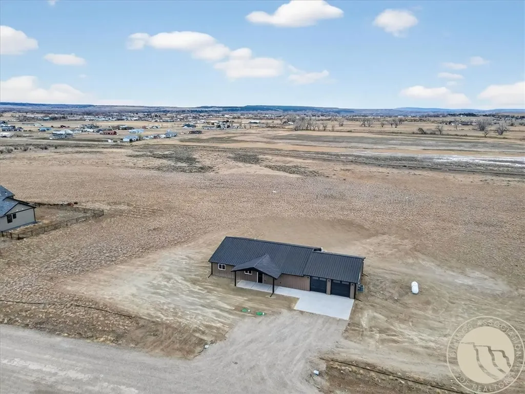 3514 High Noon Drive Shepherd MT 59079
