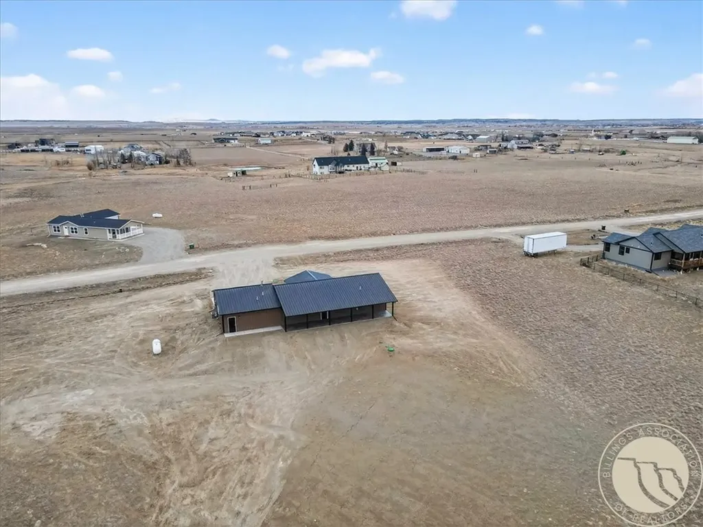 3514 High Noon Drive Shepherd MT 59079